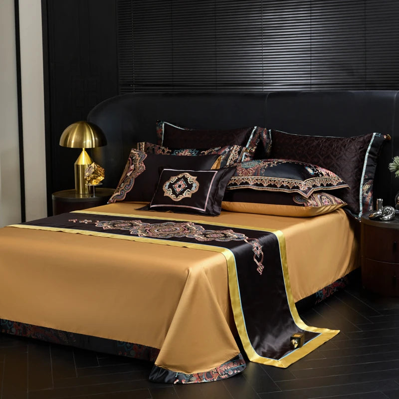 THL1178 Chic Black Gold Jacquard Bedding – Royal Embroidery Set