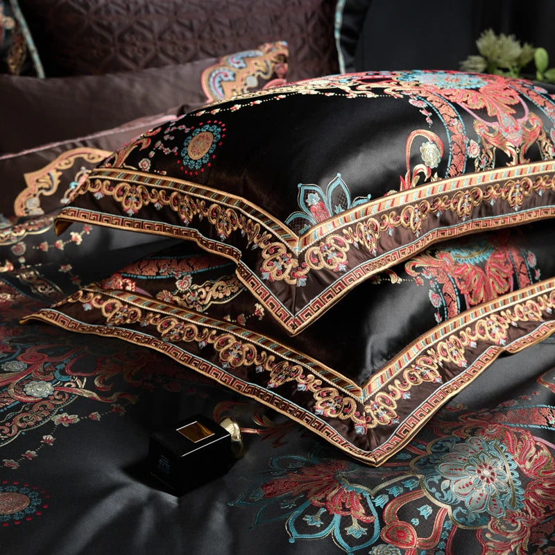 THL1178 Chic Black Gold Jacquard Bedding – Royal Embroidery Set