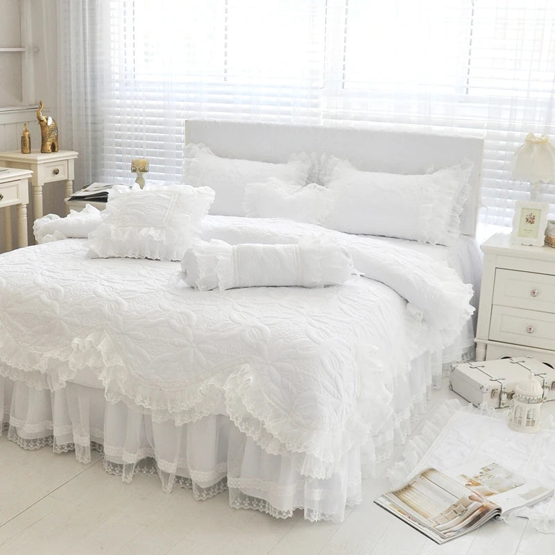 THL1039 Luxurious 100% Cotton Thick Quilted Lace Bedding Set Elegant Wedding & Royal Hotel Home Decor