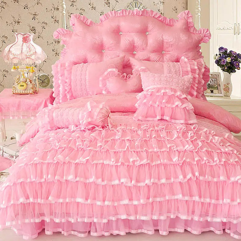 THL1099 Juego de cama elegante y acogedor de estilo princesa con encaje para bodas