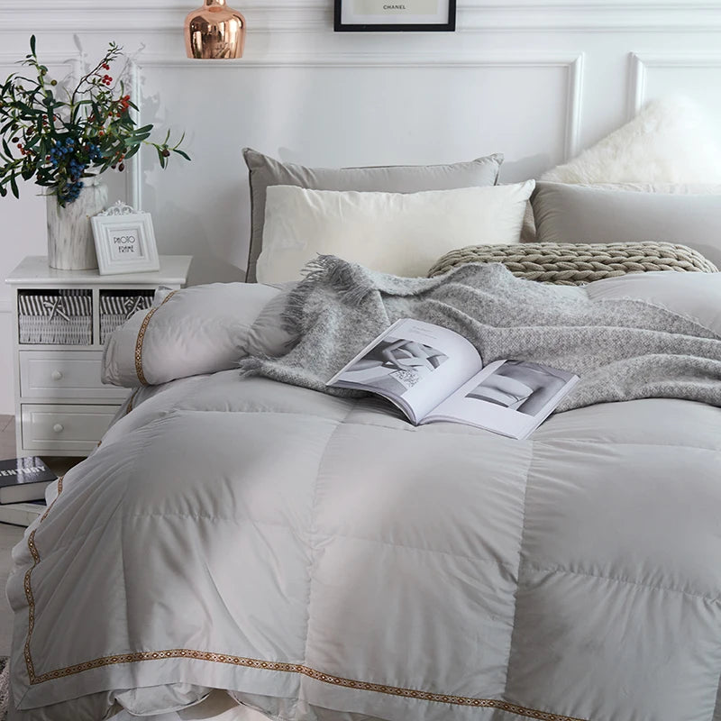 THL1144 Luxurious 100% Cotton Goose Down Comforter with Duvet Cover