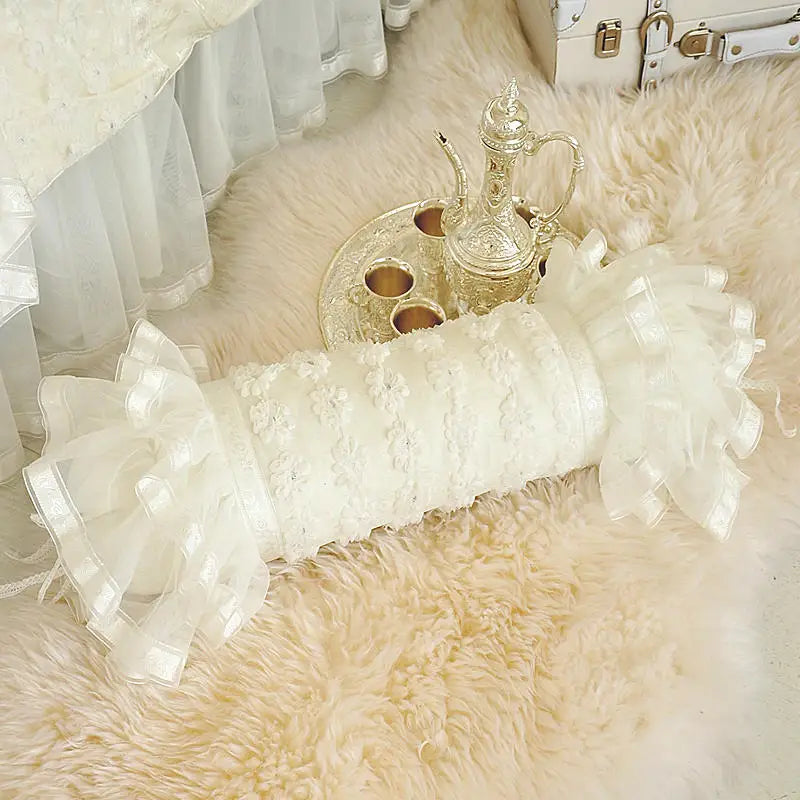 THL1099 Juego de cama elegante y acogedor de estilo princesa con encaje para bodas