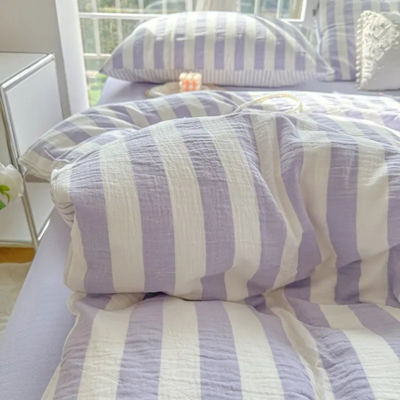 THL1035 Ultra Soft and Breathable with Elegant Pastel Stripe Print Luxury Duvet Cover Set