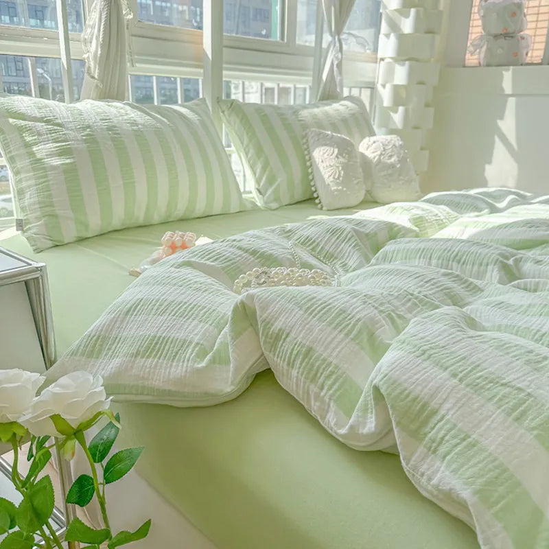 THL1035 Ultra Soft and Breathable with Elegant Pastel Stripe Print Luxury Duvet Cover Set