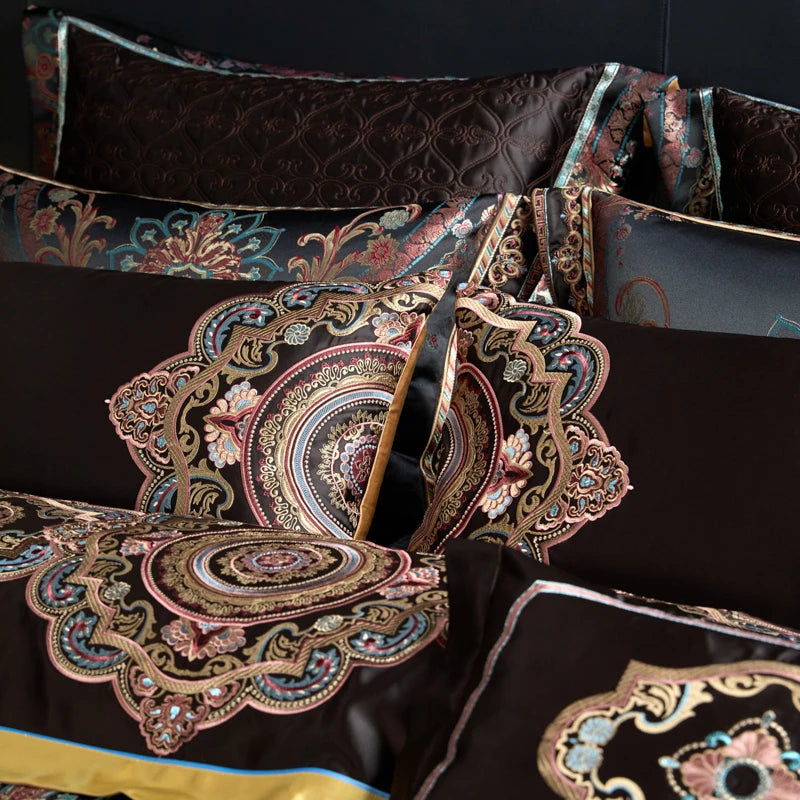 THL1178 Chic Black Gold Jacquard Bedding – Royal Embroidery Set