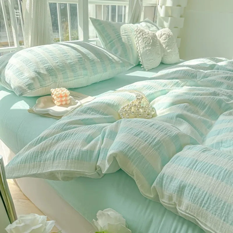 THL1035 Ultra Soft and Breathable with Elegant Pastel Stripe Print Luxury Duvet Cover Set