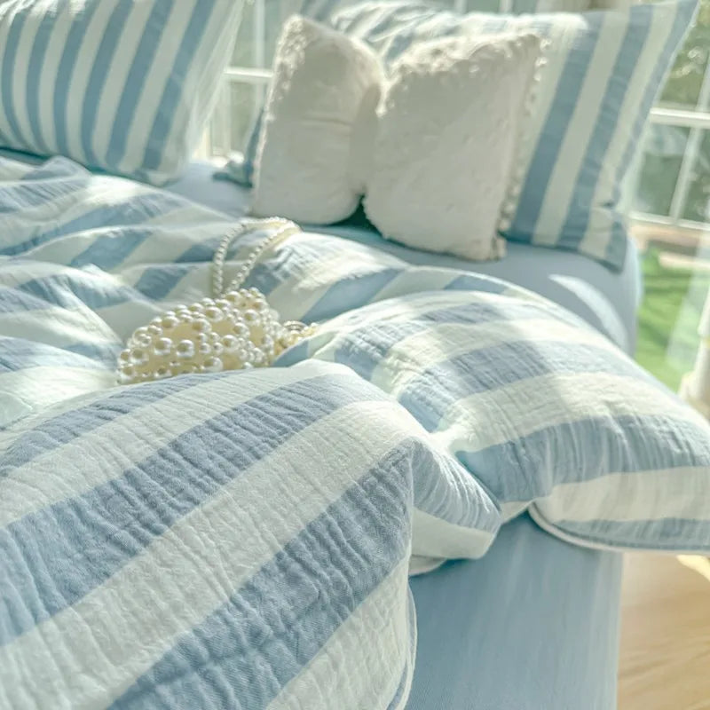 THL1035 Ultra Soft and Breathable with Elegant Pastel Stripe Print Luxury Duvet Cover Set