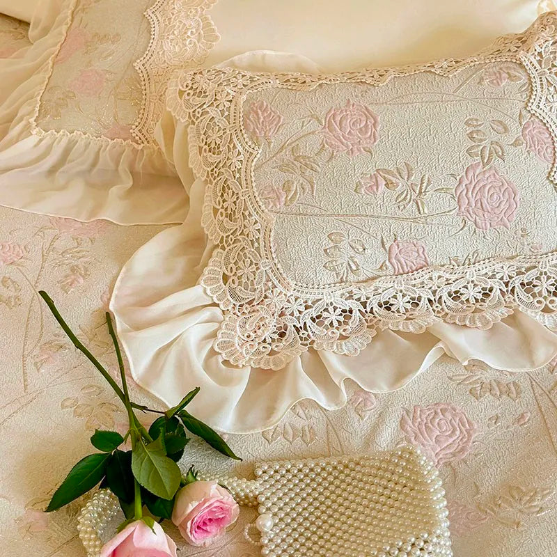 THL1064 Chic Stereoscopic Relief Rose Flowers Patchwork Bedding Set Egyptian Cotton with Chiffon Ruffles and Lace